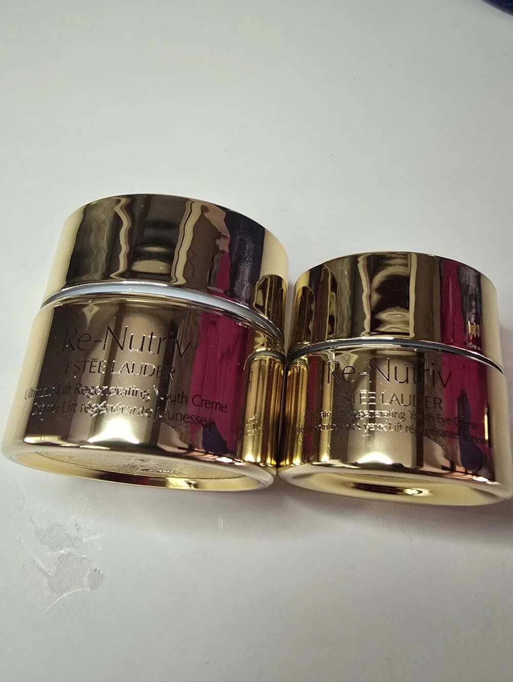 Estee Lauder Re-Nutriv Ultimate Diamond Skincare Set With Pouch - Picture 6 of 9